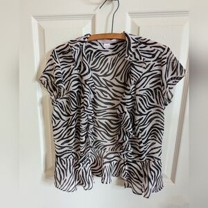 Victoria Secret Cropped Sheer Size Medium Top Capped Sleeves Collar Black Pink